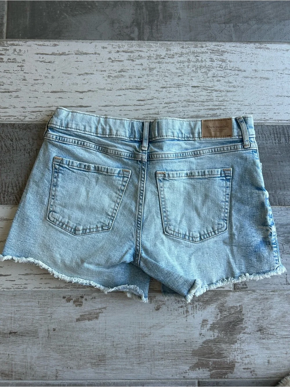 Bundle of 2 Abercrombie Kids Mid-Rise High-Rise Jean Shorts Girls Size 17/18